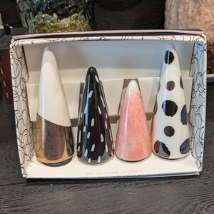 Set of Four Ceramic Ring Holders
